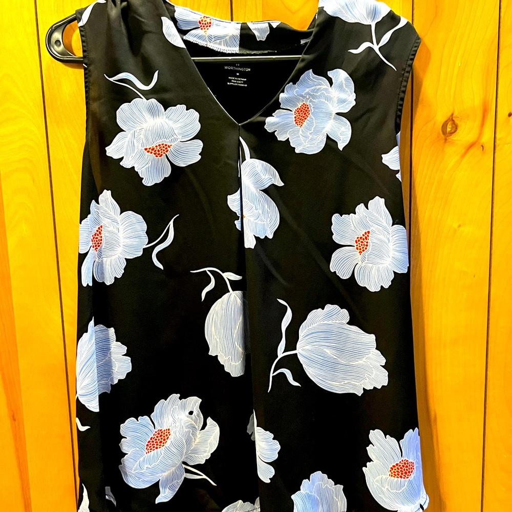 Worthington Sleeveless Blouse M
